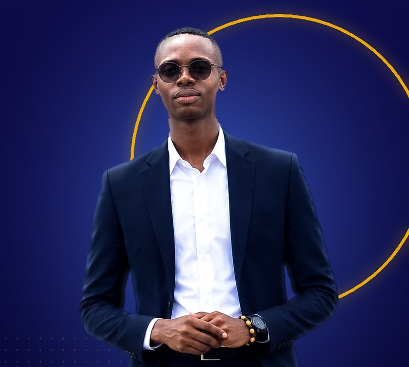 M. LEMPINDA Ange Jérémie, Directeur Général de DigiCom Consulting, Libreville